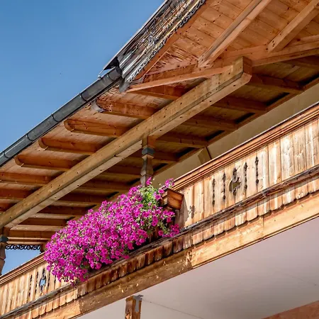 Hotel Der Grubacher 4*